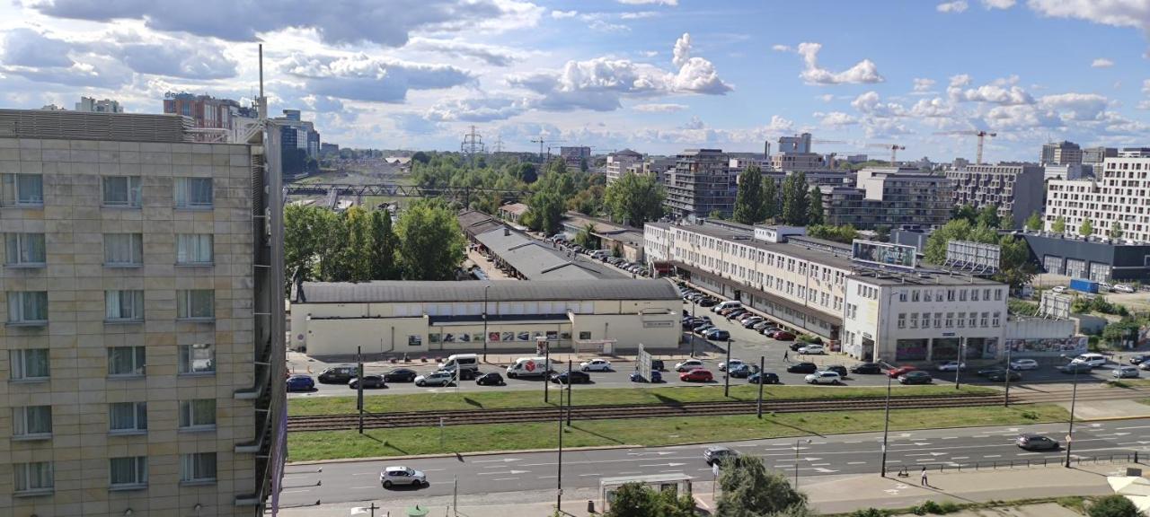 Labo Apartment Platynowa Варшава Екстер'єр фото